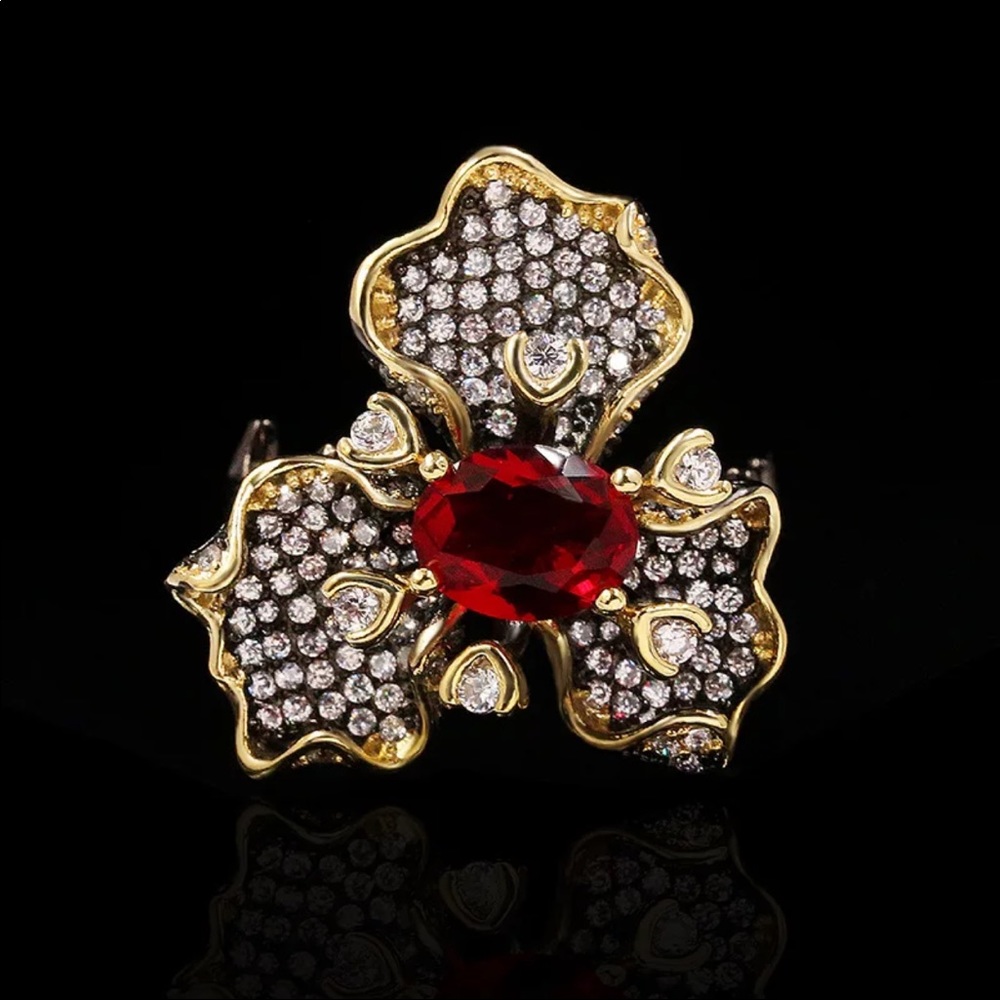 Ring 💍 Gold Plated Red Zirconia Flower